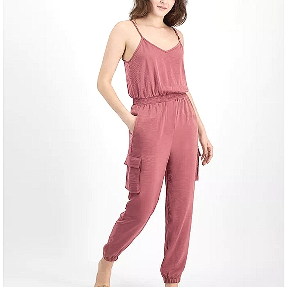 Pink Jumpsuit with V-Neck and Spaghetti Straps